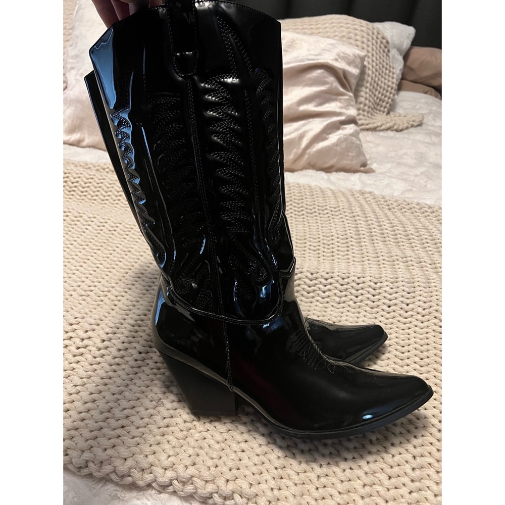 Amazing Lace Cowboy Boots